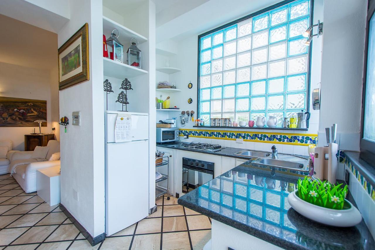 Casa Vacanze Rosa Maria โอโรเซย ภายนอก รูปภาพ