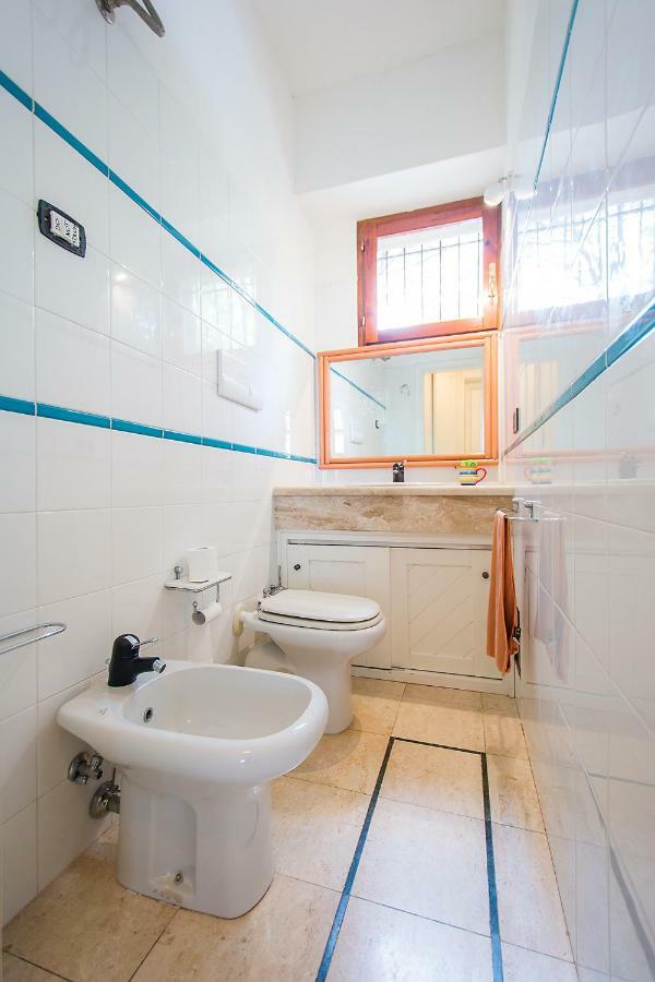 Casa Vacanze Rosa Maria โอโรเซย ภายนอก รูปภาพ