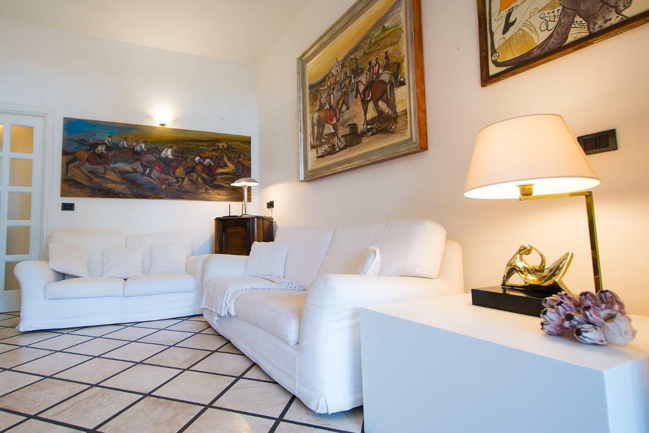 Casa Vacanze Rosa Maria โอโรเซย ภายนอก รูปภาพ